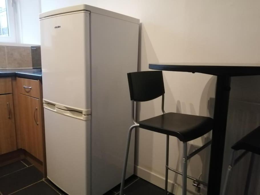 Appartement Stylish One Bed Flat With Private Parking à Aberdeen Extérieur photo